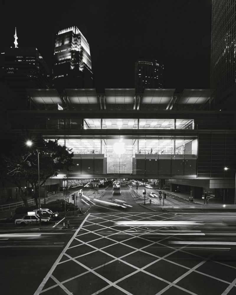 Central, midnight crossing